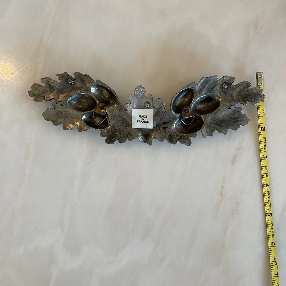 La Matron L’Etain Pewter Acorn Leaf Triple Hook 8